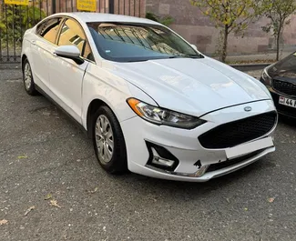 租车 Ford Fusion Sedan #13142 Automatic 在 在埃里温，配备 2.5L 发动机 ➤ 来自 拉菲克 在亚美尼亚。