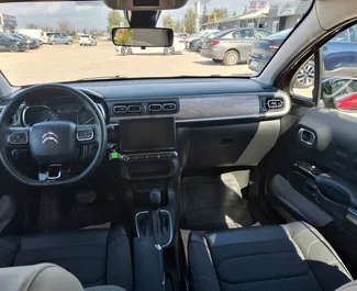 Citroen C3 2022 在 在安塔利亚机场 可租赁，具有 unlimited 里程限制。