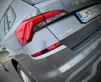 Skoda Kamiq 2023 的 Petrol 1.0L 发动机，在 在卢布尔雅那 出租。