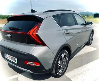 Hyundai Bayon 租赁。在 在斯洛文尼亚 出租的 经济, 舒适性, 交叉 汽车 ✓ Deposit of 300 EUR ✓ 提供 TPL, Passengers, Abroad, Young 保险选项。