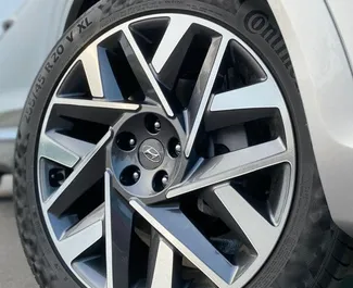 Hyundai Santa Fe 2023 搭载 All wheel drive 系统，在卢布尔雅那 可用。